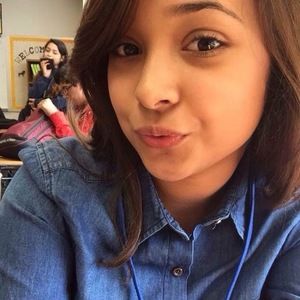 Meet your Posher, Hillary